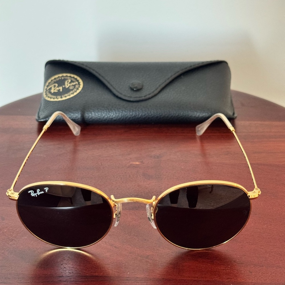 Ray-Ban Polarized Round Gold Sunglasses w/ Black Lenses